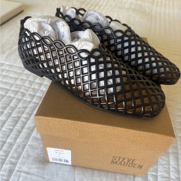 Steve Madden grove jelly flat - Picture 1 of 3